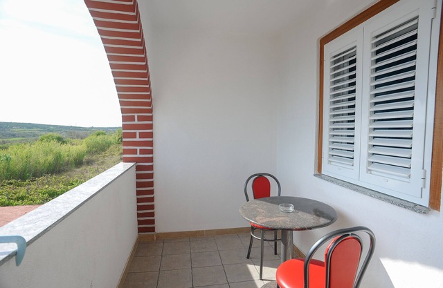 Apartamento-estudio con terraza y vista al mar Caska, Pag (AS-4109-c)