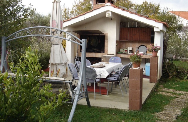 Apartamento-estudio con una terraza Kampor, Rab (AS-5014-a)