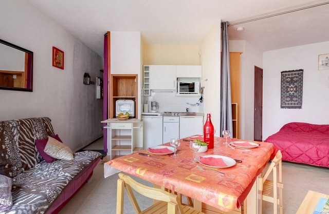 Estudio para 4 pers con TV, parking, admite mascotas, cerca de estación de esquí