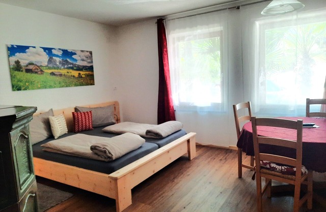 Apartamento estudio 'Peter Paul Domblick Erdgeschoss' con vistas a la montaña y jardín compartido