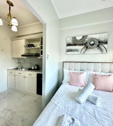Studio Two Condominium - Olive