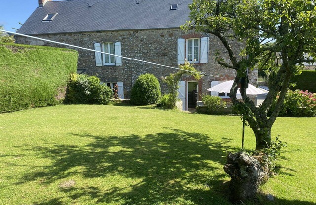 Maravillosa casa de vacaciones con WIFI, TV, terraza, mascotas permitida y aparcamiento