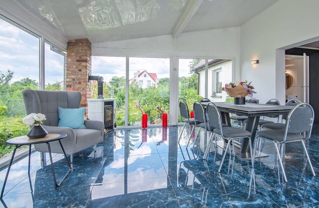 Casa de vacaciones privada con piscina privada, WIFI, TV, terraza, mascotas permitida, aparcamiento