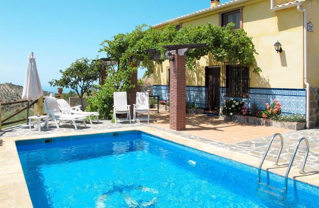 Preciosa casa de vacaciones privada con A/C, piscina privada, WIFI, TV, terraza, aparcamiento
