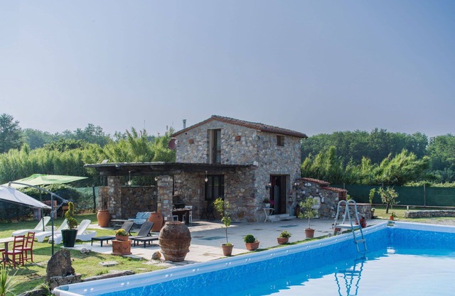 Casa de vacaciones privada con A/C, WIFI, piscina privada, jacuzzi, TV, terraza