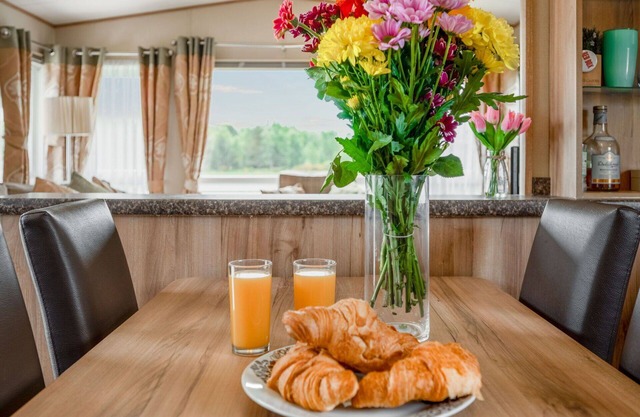 Preciosa casa de vacaciones privada con WIFI, piscina, TV, terraza, mascotas permitida, aparcamiento