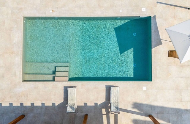 Preciosa casa de vacaciones privada con piscina privada, WIFI, jacuzzi, A/C, terraza