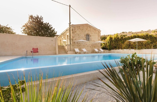 Estupenda casa de vacaciones privada con WIFI, sauna, piscina privada, A/C, jacuzzi, TV, terraza