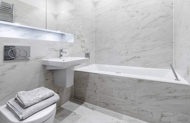 Elegante apartamento de 2 dormitorios en un edificio histórico en Mill Hill