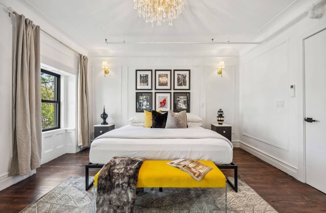 The Perfect Airbnb for Large Groups - Sleeps 10