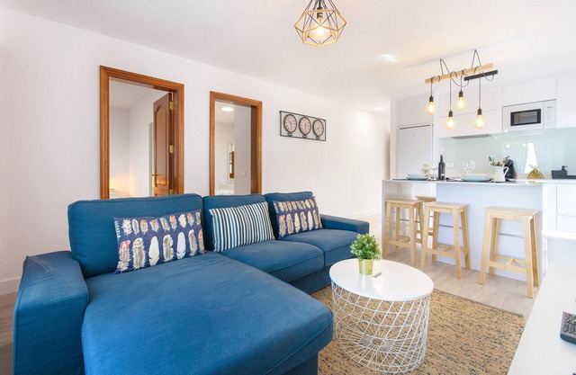 Elegante apartamento vacacional "Vela" cerca de la playa con Wi-Fi y terraza