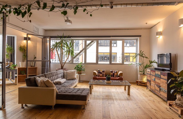 Stylish industrial loft in Poblenou 22@