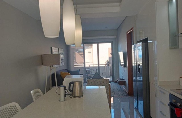 Stylish modern 2 bed apartment in Shaka's Rock