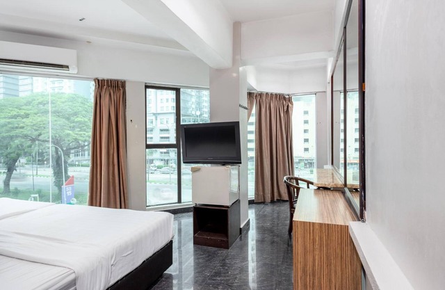Subang Park Hotel