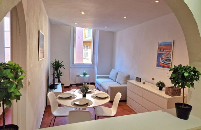 Sublime Appartement 4P. Dans le Vieux-nice