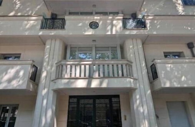 Suite 102 - 96m² - 3 Chambres, 3 Salles de Bain - Balcon / Terrasse