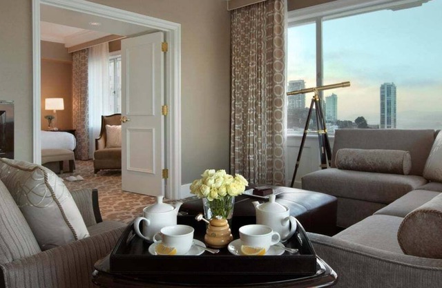 Suite + Connecting Room at a 5⭐️ Hotel