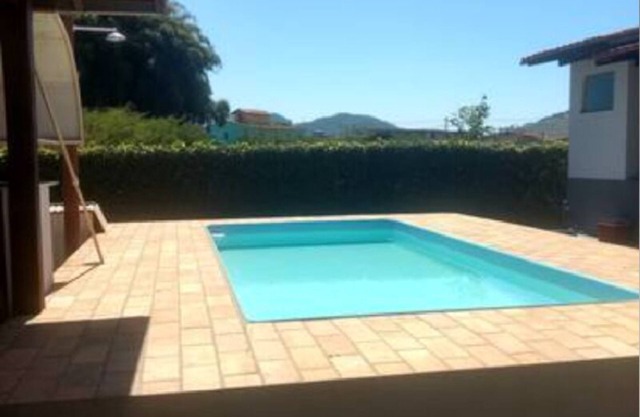 Suite/Simple Rooms in Comfortable Home with Pool
