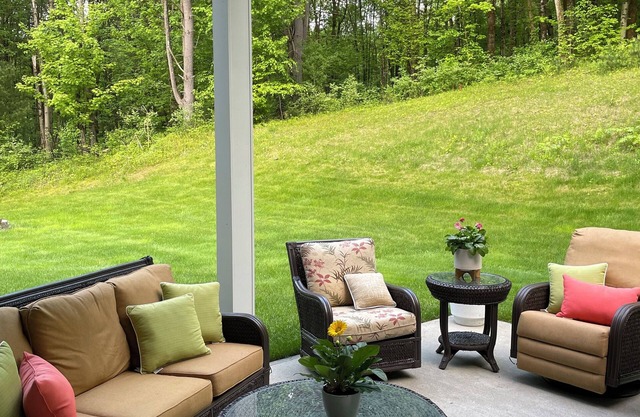 ¡Modern Farm House for the Track, Fasig Tipton Sales y SPAC!