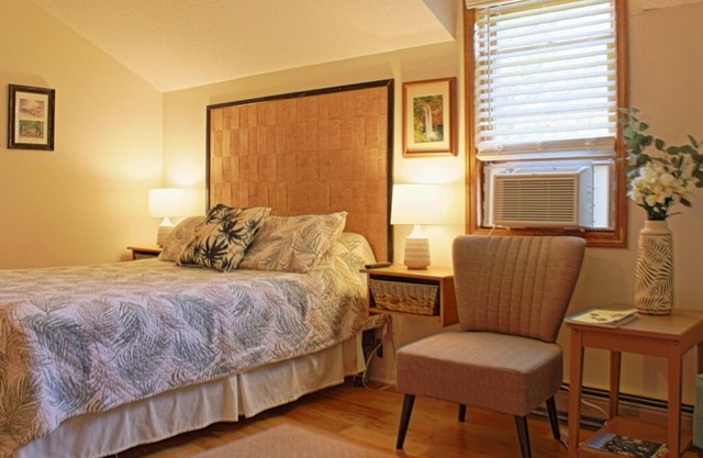 Sunflower Inn Bed & Breakfast - Habitación Plumeria