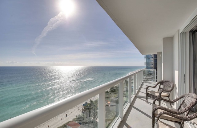 Sunny Isles Beach Retreat w/ Resort Perks!