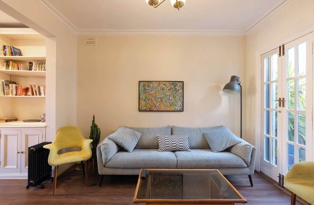 Sunny & Vibrant home in prime Newtown location