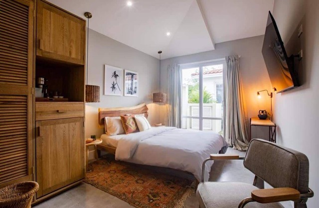 Sunset Suite