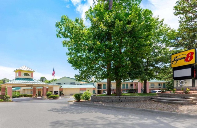 Super 8 by Wyndham Eureka Springs