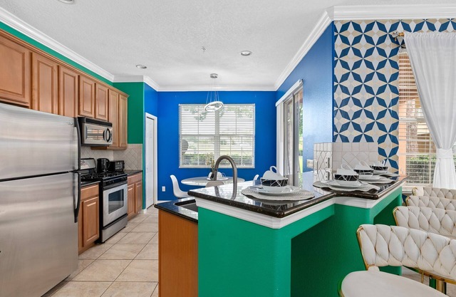 Super Fly- Movie Loft w Recliners Near Disney