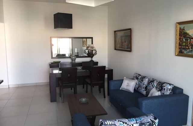 Excelente condición Apartamento en el centro de Jounieh !!!