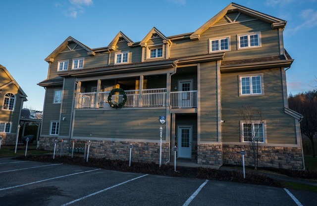 Superb condo ski in /out SKI SAINT SAUVEUR