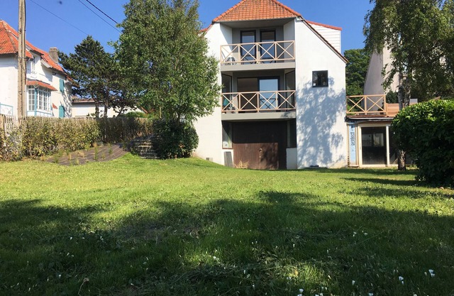 SUPERB FAMILY HOUSE DOWNTOWN VILLE WISSANT SEA VISTA GRAN JARDÍN