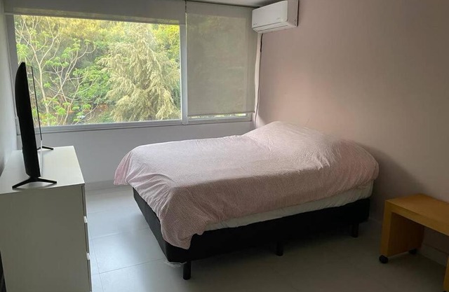 EXCELENTE UBICACIÓN! ¡Apartamento remodelado en Providencia!
