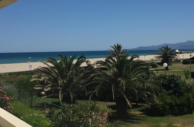 Superbe appartement à Canet en Roussilon avec vue sur mer et montagne