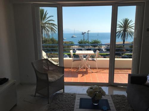Superior Apartment on first floor with Sea View