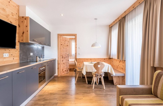Apartamento Superior 'Marialisa Tulpe' con vistas a la montaña, bañera de hidromasaje y Wi-Fi