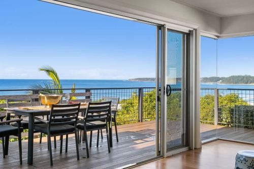 Surf Watch Mollymook - panoramic beach vistas
