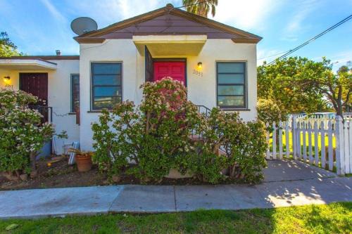 Sweet n Cozy Cottage near Little Italy & Gaslamp