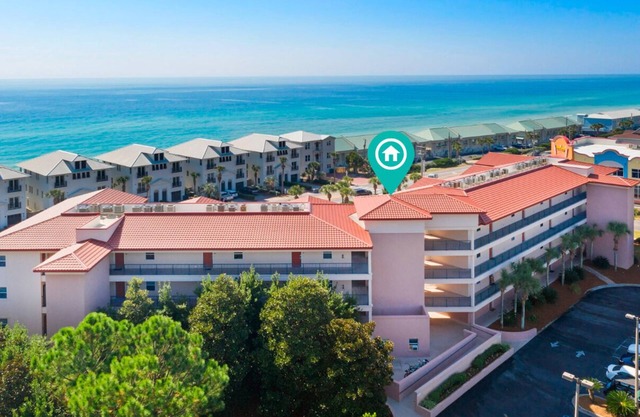 Sweet Retreat @ Emerald Waters | 2BR Beach Condo | Pool | Steps to Sand | Free Fun Pass!