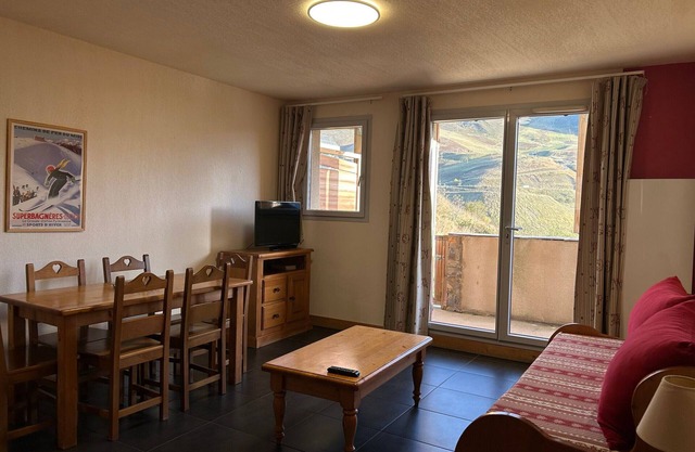 T3 6pers con acceso pistas Peyragudes, piscina, parking