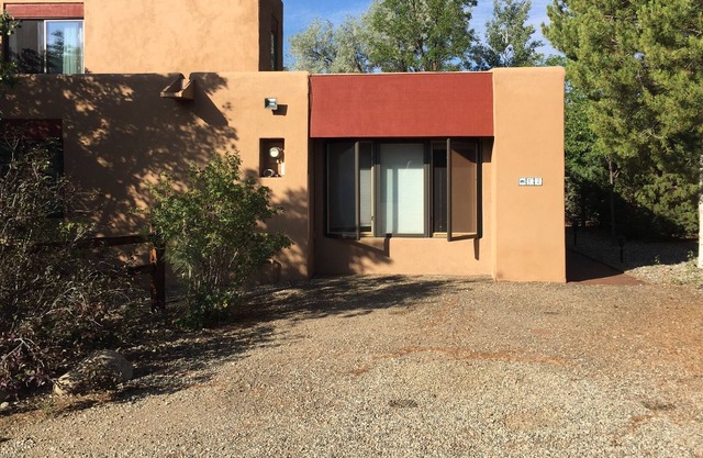 Large 3 BD 3 BA condo in El Prado