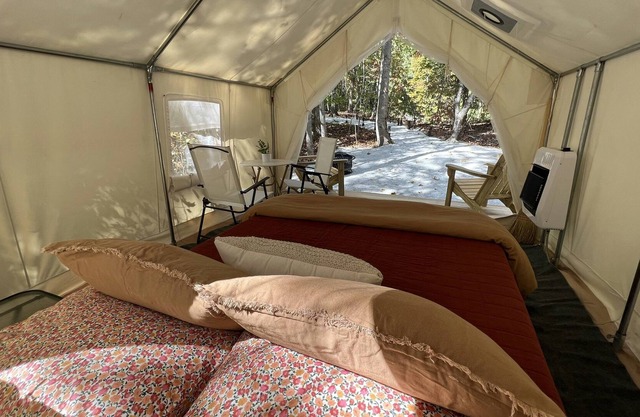 Tentrr Signature Site - Mountain Memories Retreat - Mama Bear Site