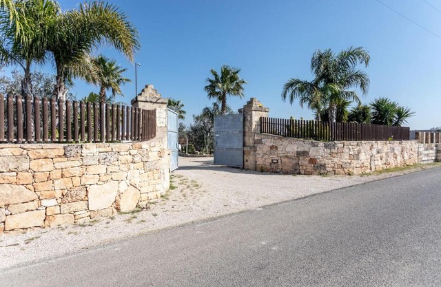 Tenuta Armony immersa nel verde