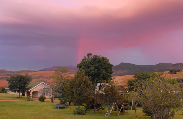 Thaba Tsweni Lodge, su hogar lejos del hogar!