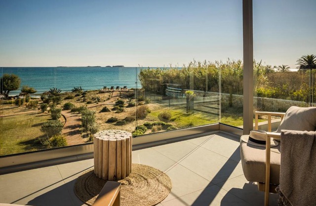 Thalassa Suite-Grand Blue Beach residence