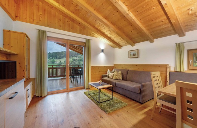 Thalerhof Apartamento Christine con Wi-Fi, balcón, terraza y jardín