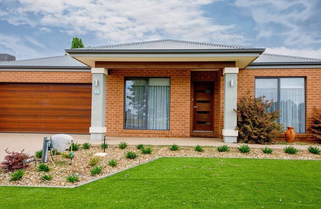 The Anchorage so close to Lake Mulwala and walking / running trails.