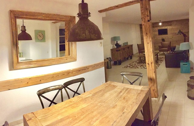 EL APARTAMENTO 'DE VINO - Corte Interior