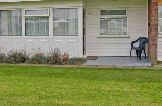 107 Beach Road Chalet Site, SCRATBY