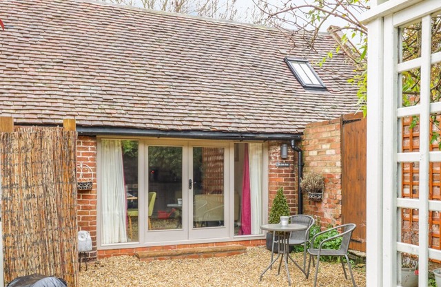 The Bolt Hole, TIDDINGTON
